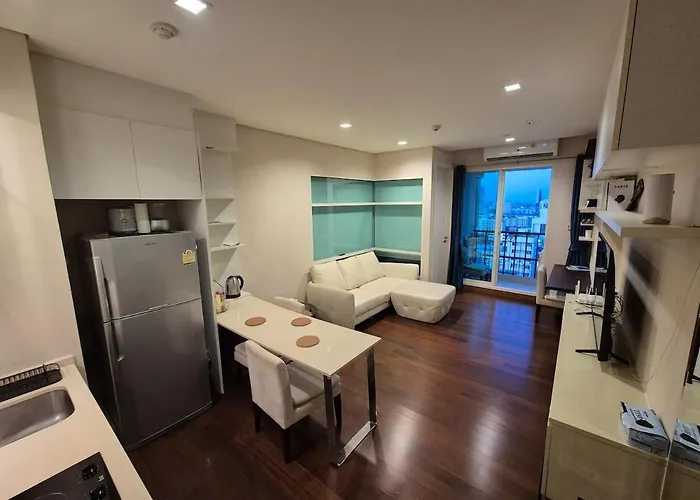 Apartment 1 Bed Luxury In The Heart Of Thonglo Bkk *