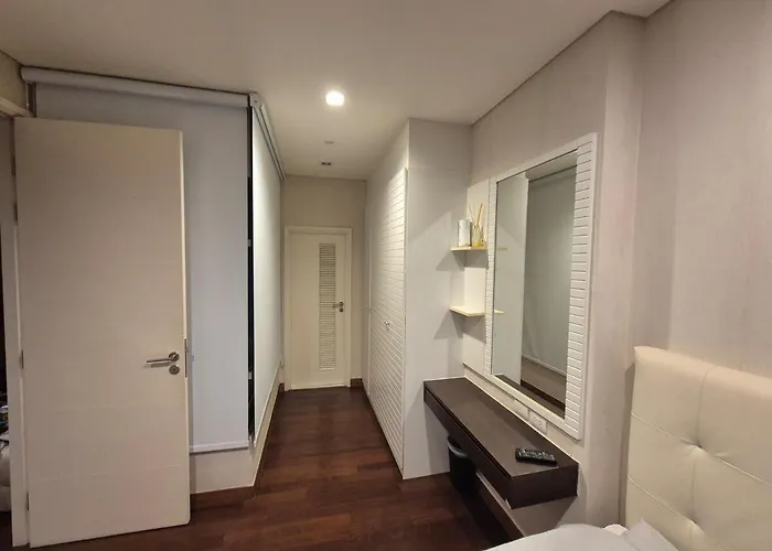 Apartment 1 Bed Luxury In The Heart Of Thonglo Bkk *
